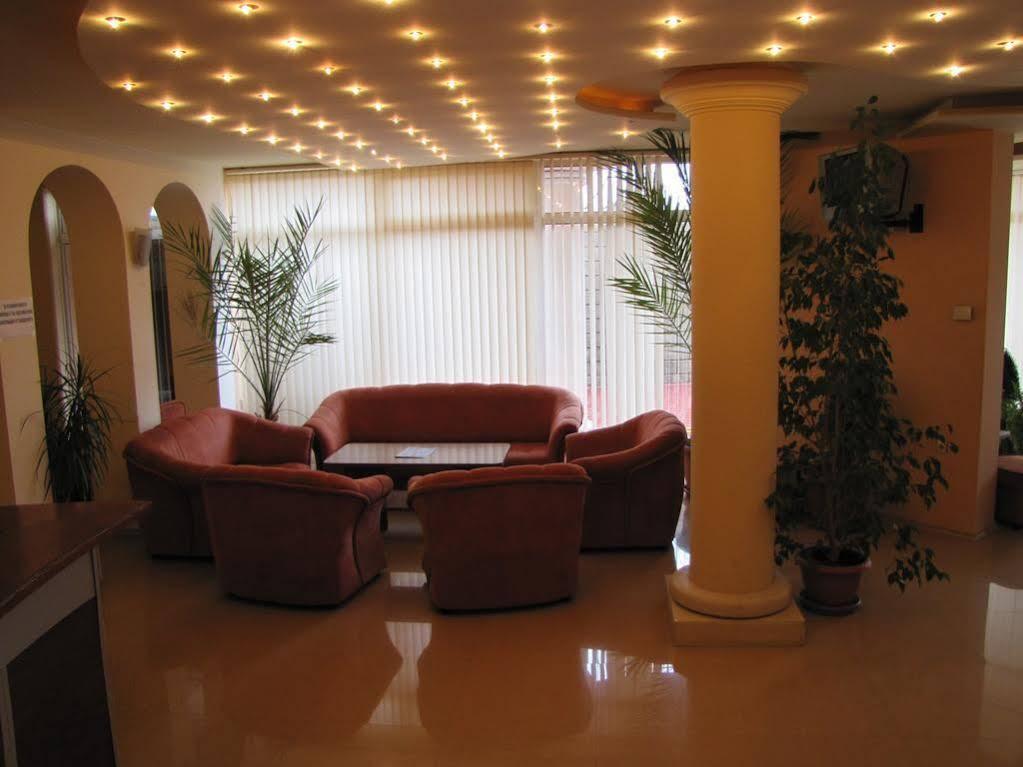 Paris Hotel بالشيك المظهر الخارجي الصورة