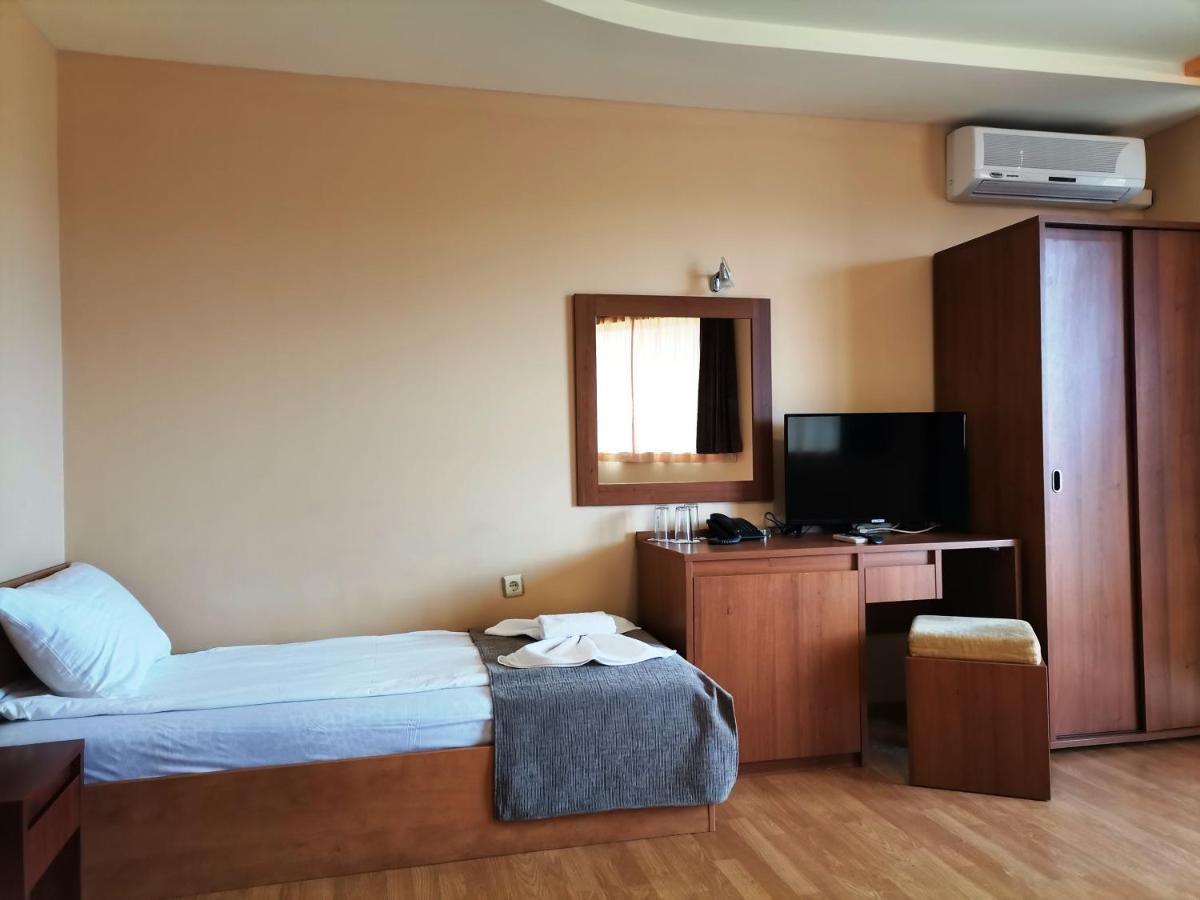 Paris Hotel بالشيك المظهر الخارجي الصورة