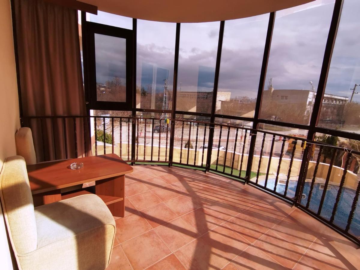 Paris Hotel بالشيك المظهر الخارجي الصورة