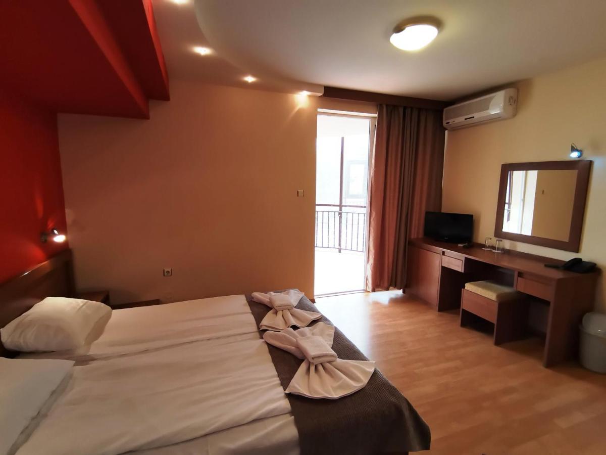 Paris Hotel بالشيك المظهر الخارجي الصورة